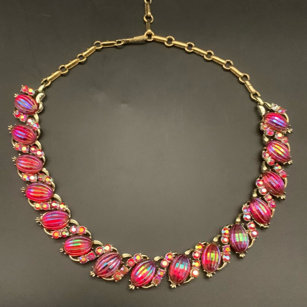 Vintage Signed Coro Melon Red AB Aurora Borealis Iridescent Rhinestone Necklace - Picture 13 of 16